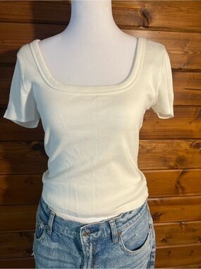Women's White Ribbed Square Neck Short Sleeve Top